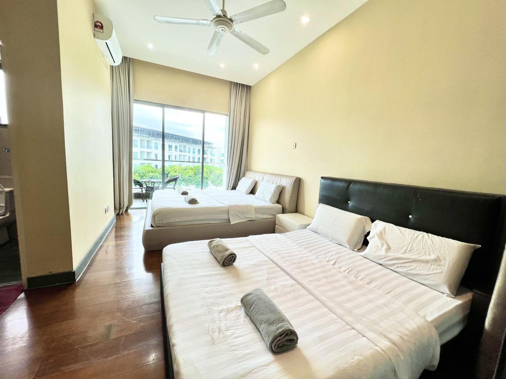 Margo Istay - The Loft Imago Kota Kinabalu Buitenkant foto